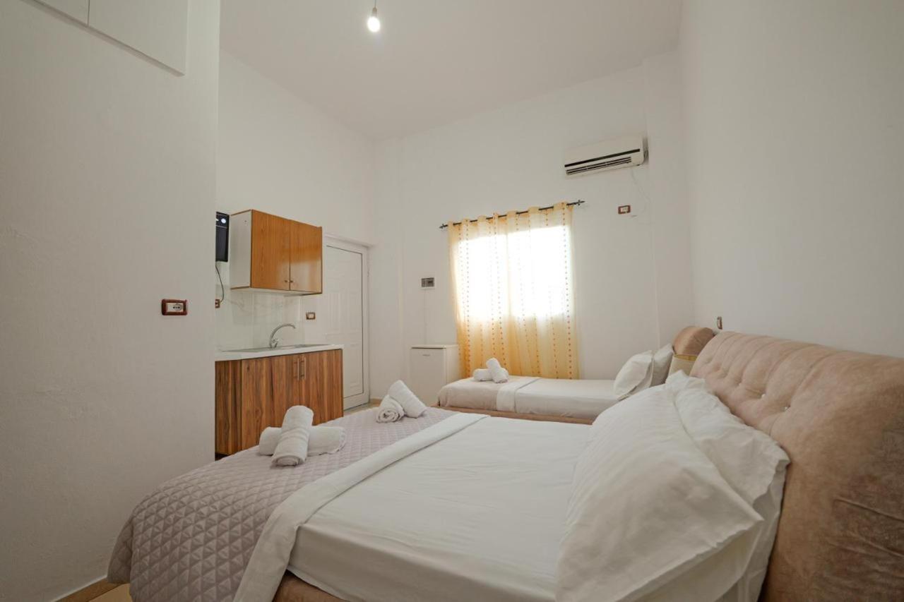 Sunflower Hotel קסאמיל מראה חיצוני תמונה