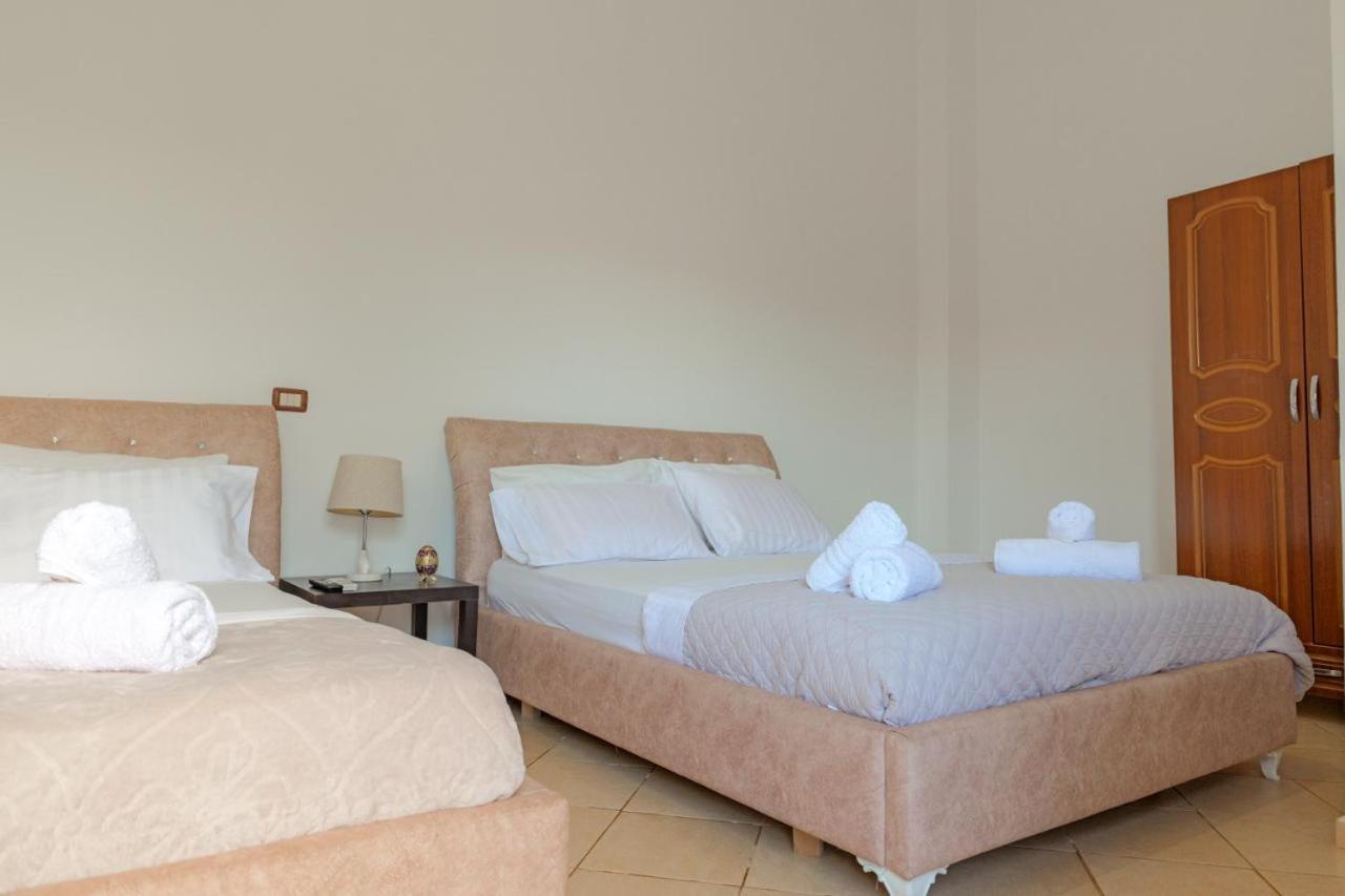 Sunflower Hotel קסאמיל מראה חיצוני תמונה