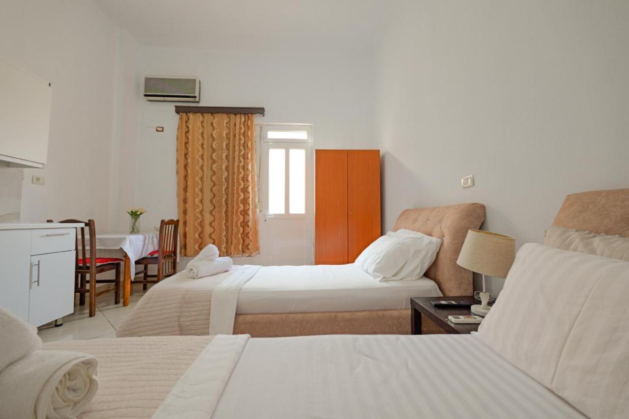 Sunflower Hotel קסאמיל מראה חיצוני תמונה