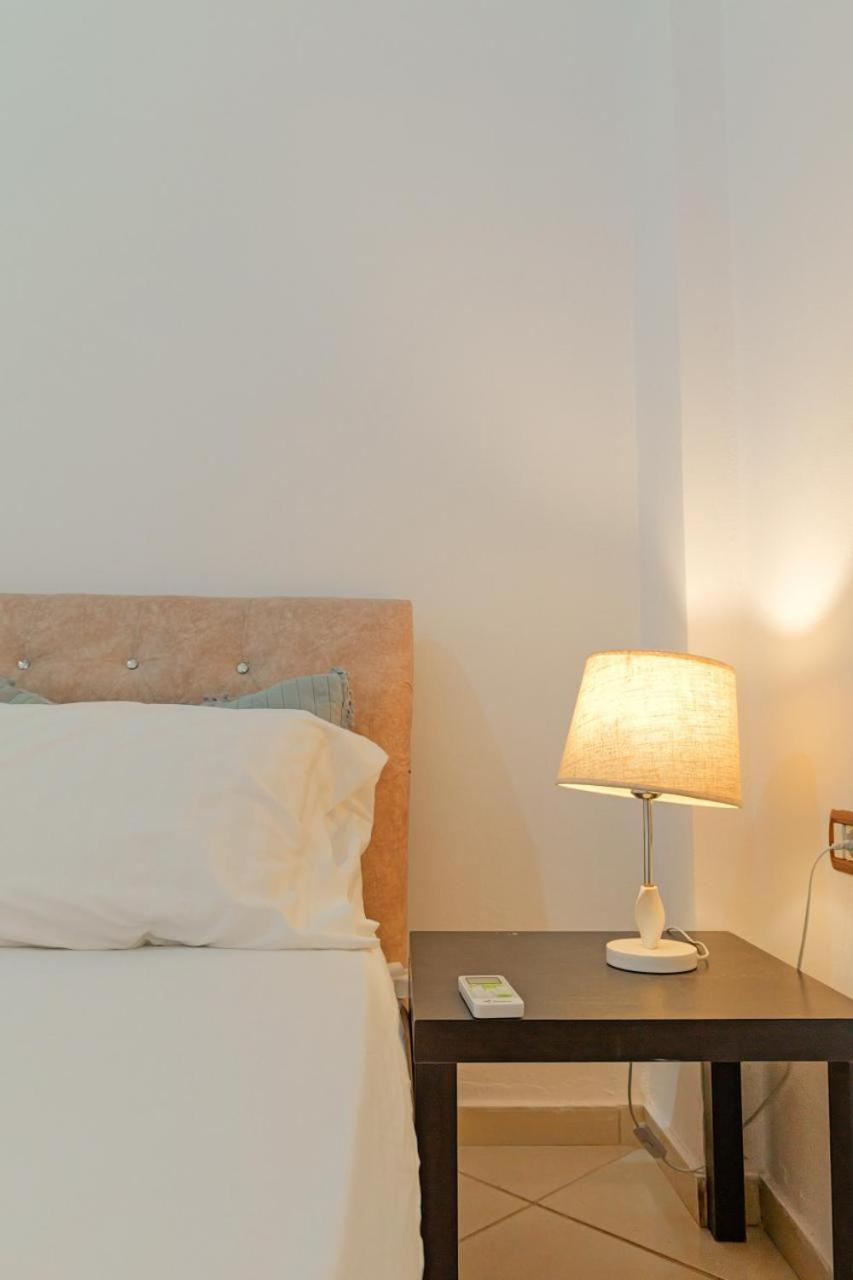 Sunflower Hotel קסאמיל מראה חיצוני תמונה